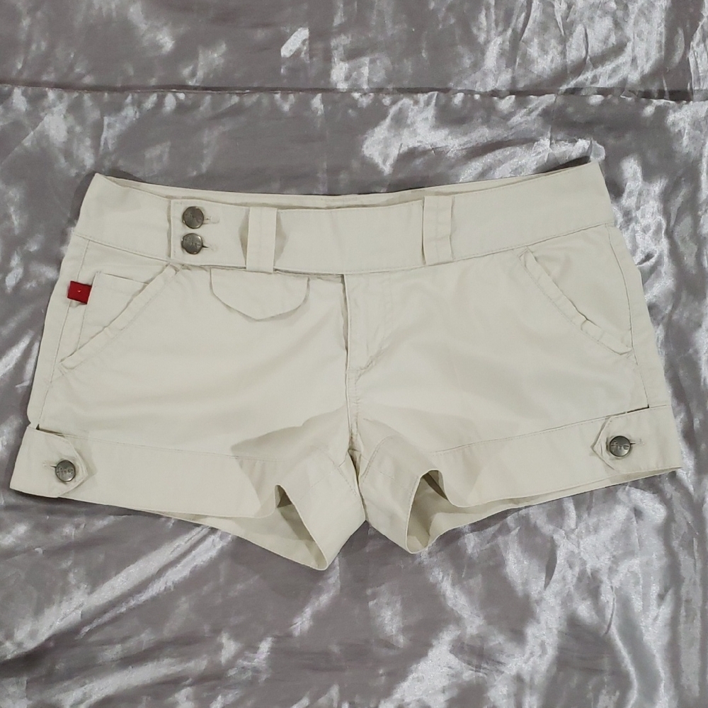 Stylish Cream Women's Shorts